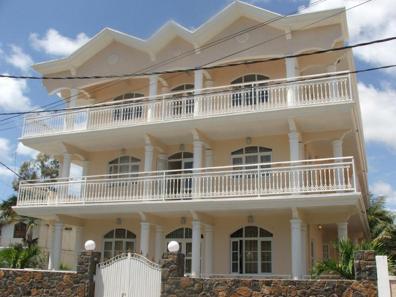 Residence Le Lotus Grand Baie Exterior foto
